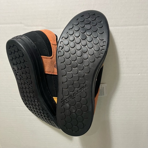 adidas Five Ten Freerider Sz 8 Mountain Bike Shoes Men's HP9941 Black Orange - Picture 4 of 6